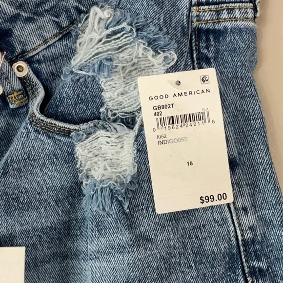 Good American The Bombshell Short indigo
